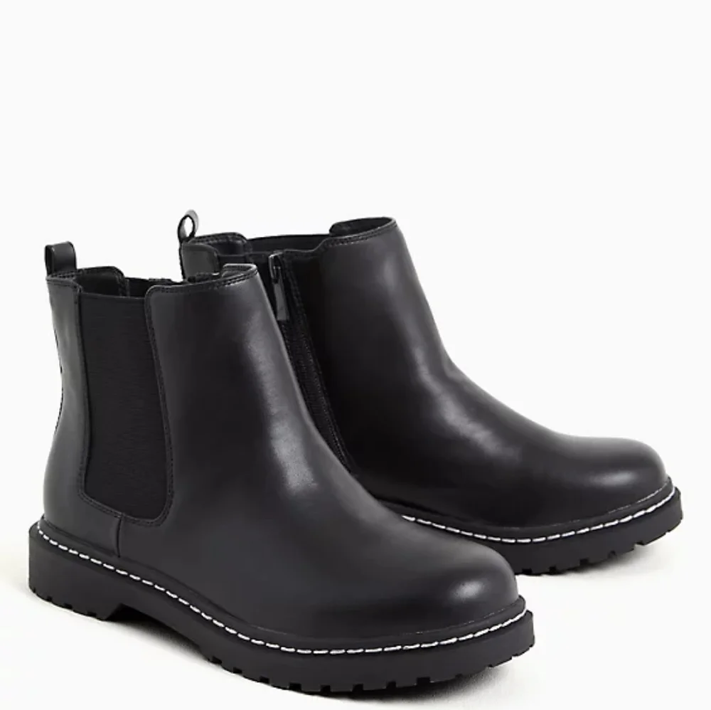 Torrid || 7.5 WW Black Faux Leather Chelsea Lug Sole Bootie - Picture 1 of 11